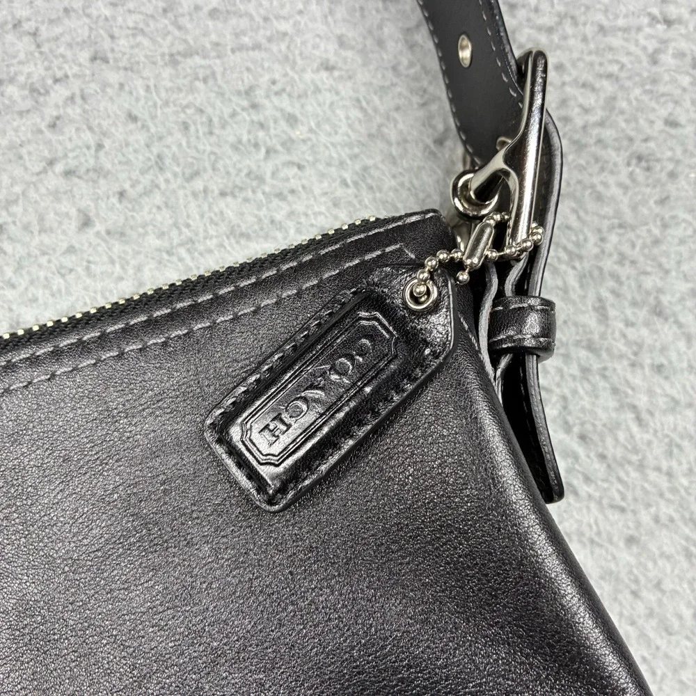 Vintage Coach Hamptons Demi 7461 Black Leather Baguette Shoulder Bag Y2K